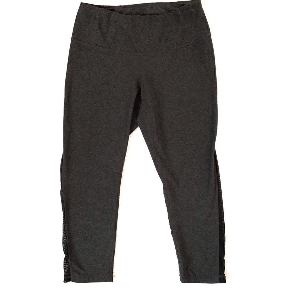 Z by Zella Mesh Panel Workout Capri Leggings